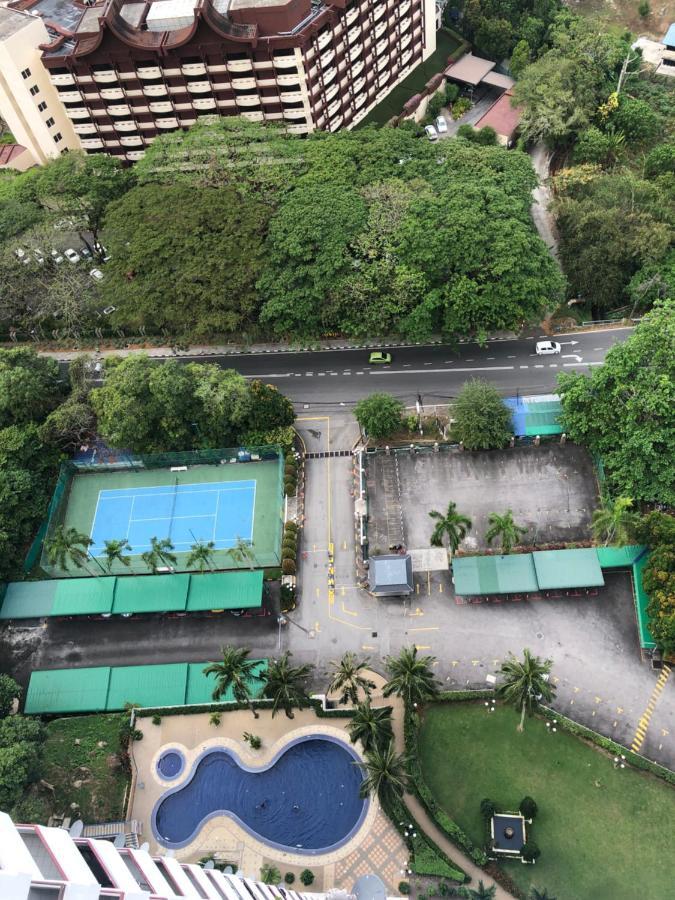 Beach Resort Home Stay Sri Sayang Apartment Batu Ferringhi 2Bedroom Ngoại thất bức ảnh