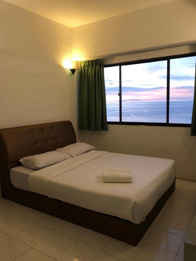 Beach Resort Home Stay Sri Sayang Apartment Batu Ferringhi 2Bedroom Ngoại thất bức ảnh